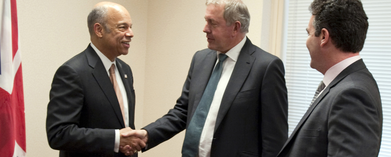 Sir Kim Darroch meeting with the then US Secretary of Homeland Security Jeh Johnson.