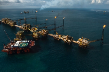 A large oil field in the ocean